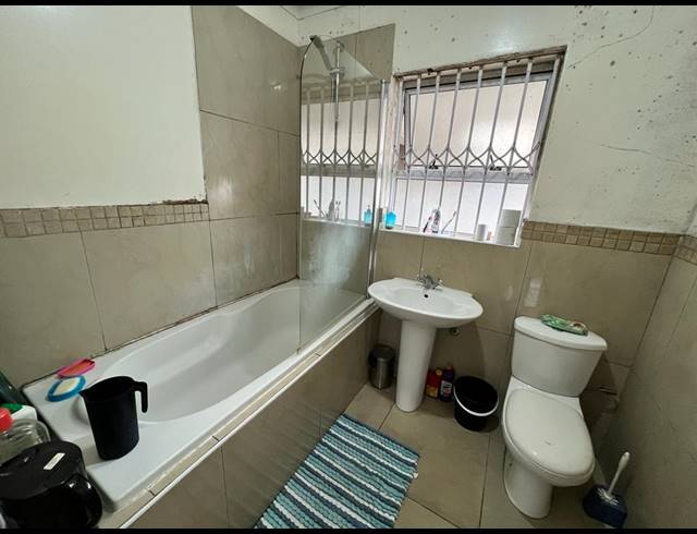 2 BEDROOM APARTMENT TO LET IN RICHMOND ESTATE